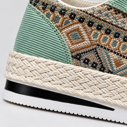 Oliver Canvas Sneakers