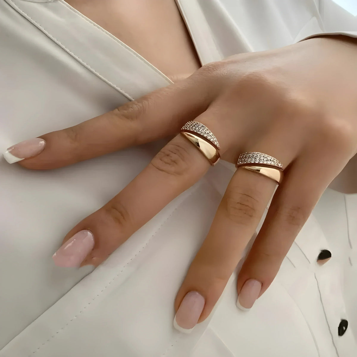 AURORA SPARKLING STONE RING