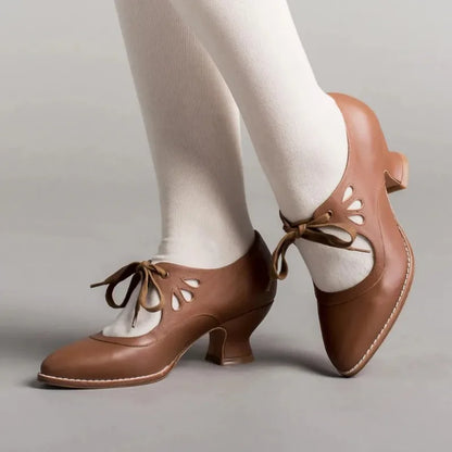 Valeria Lace Mary Jane Heels